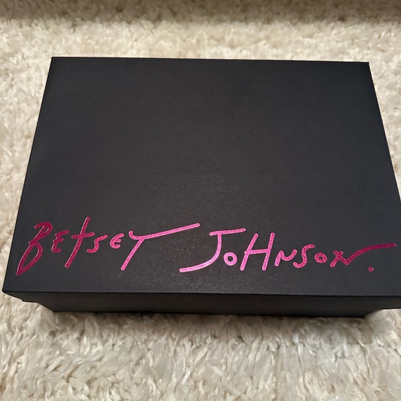 Betsy Johnson Armani Bright Multi Heels Size 8.5 NIB - Picture 13 of 13